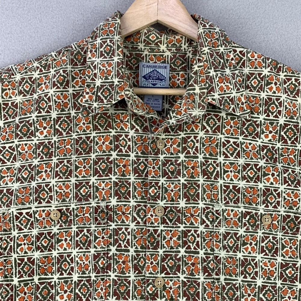 Vintage Cambridge Classic Button Up Shirt Mens Large Monogram Short Sleeve 90s
